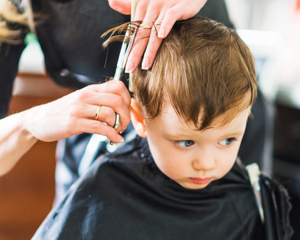 coupe de cheveux enfant